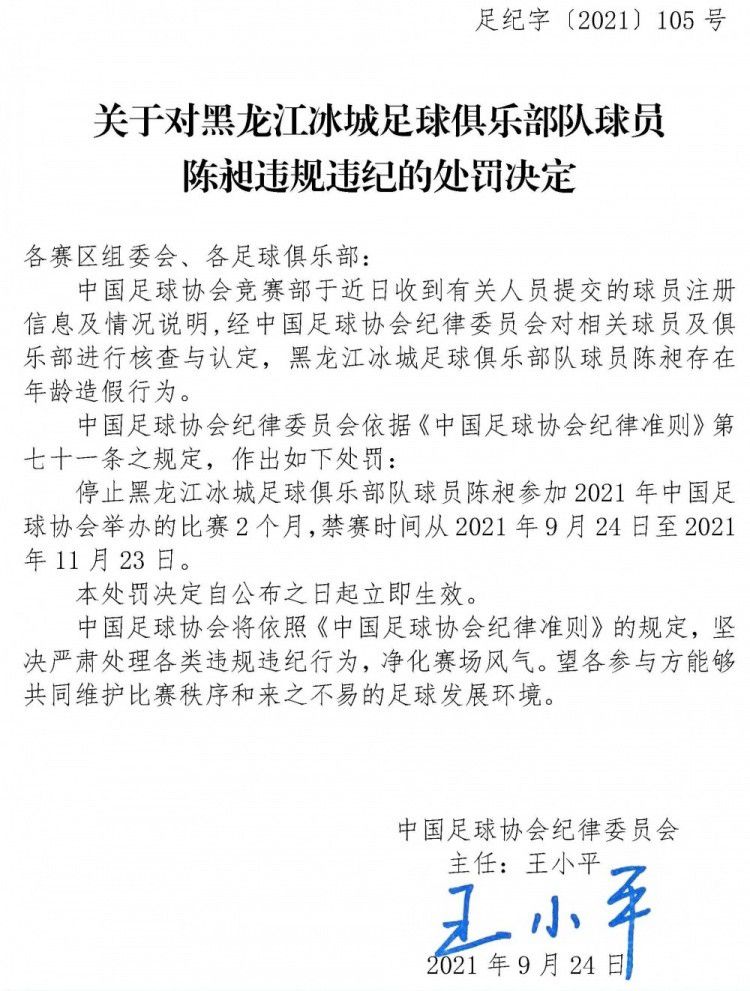 作战靴的鞋底也经过特殊处理，而且全是采用魔术贴收紧，没有鞋带与金属部件，哪怕是走起路来，都不会发出什么声响。